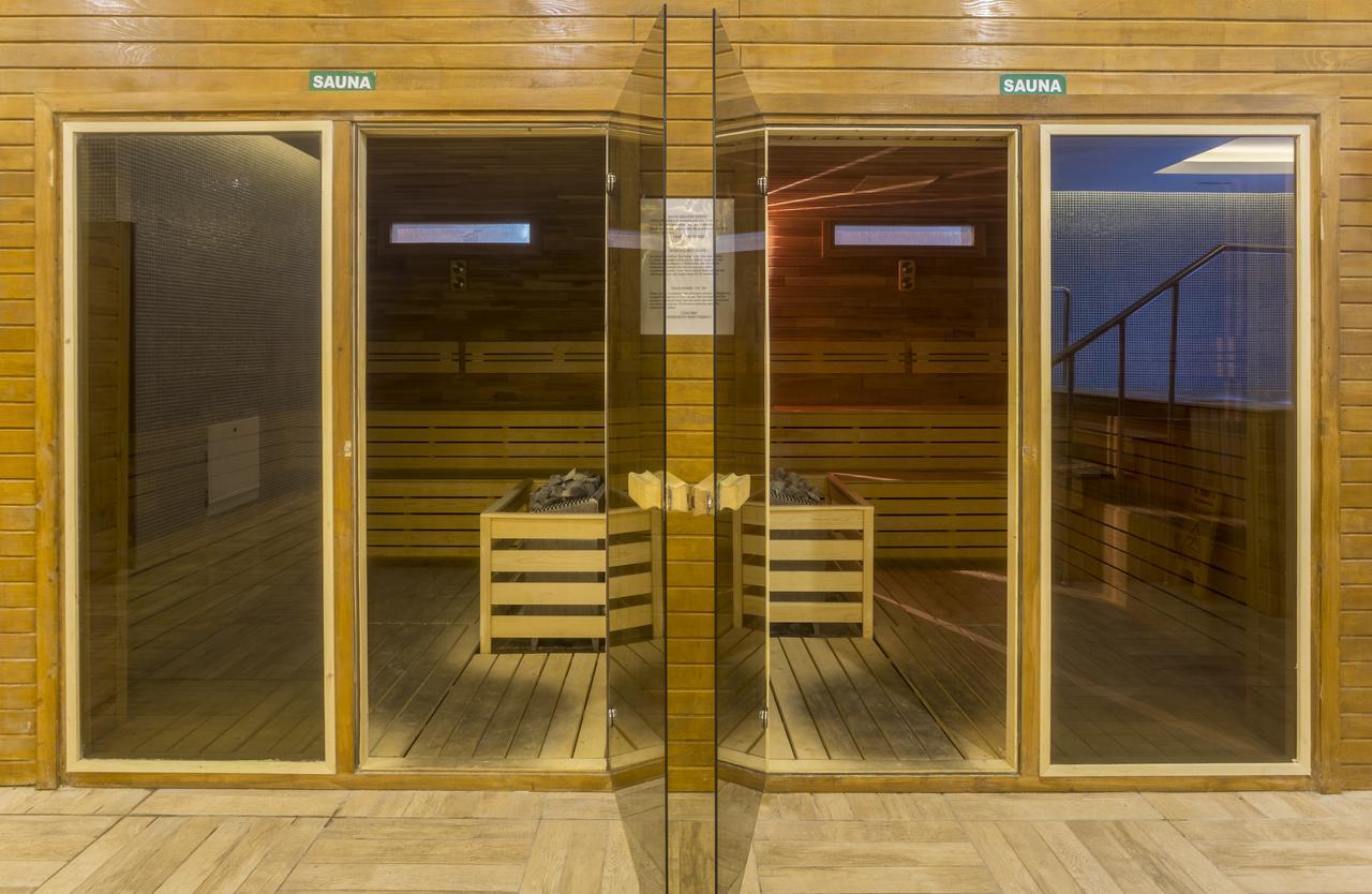 Hotel Lonicera & 5*