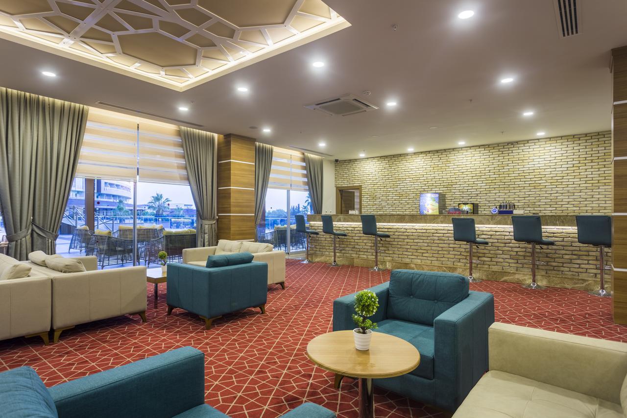 Hotel Lonicera & 5*